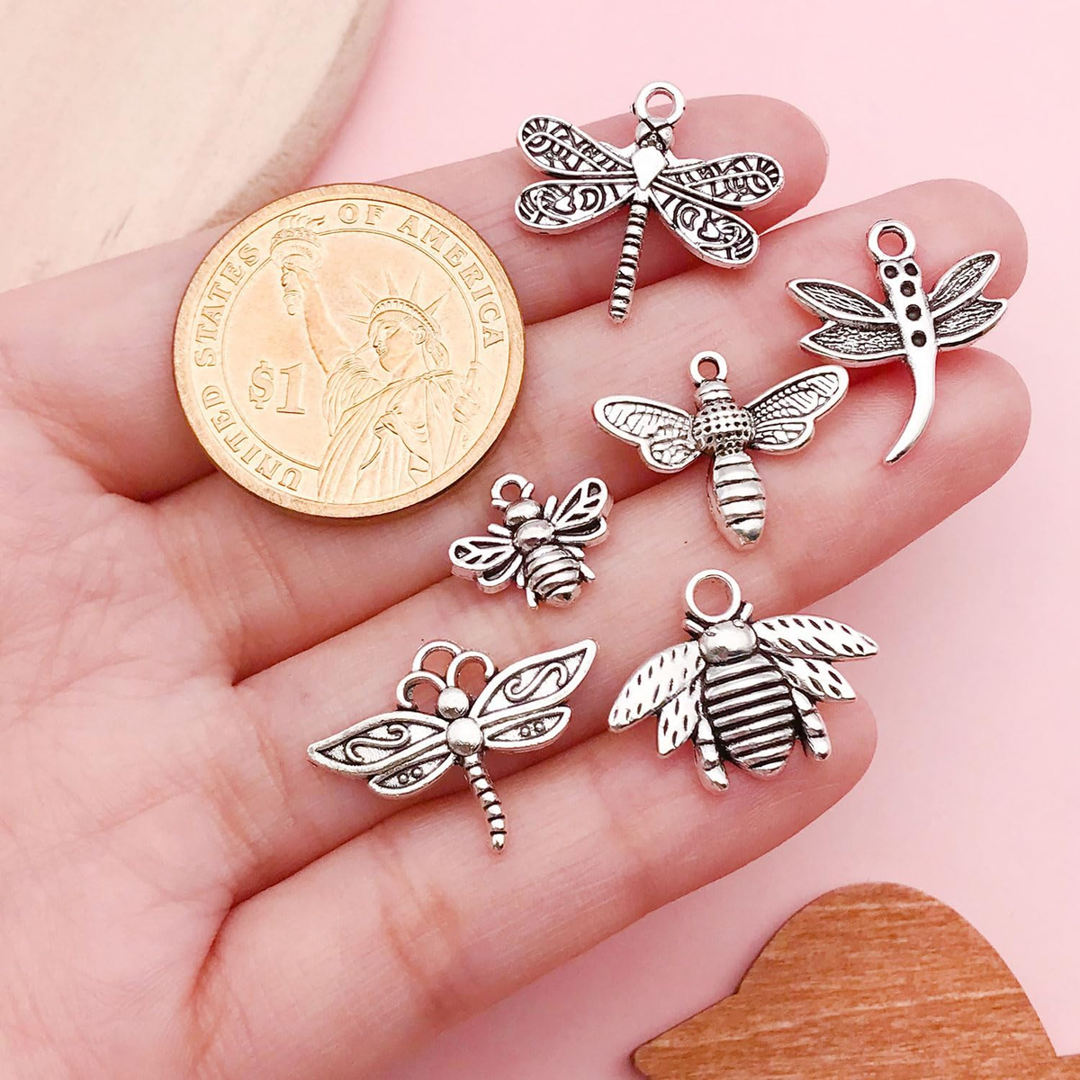 100Pcs Craft Supplies Mixed Butterfly Dragonfly Bee Insect Charms for Jewelry Ma